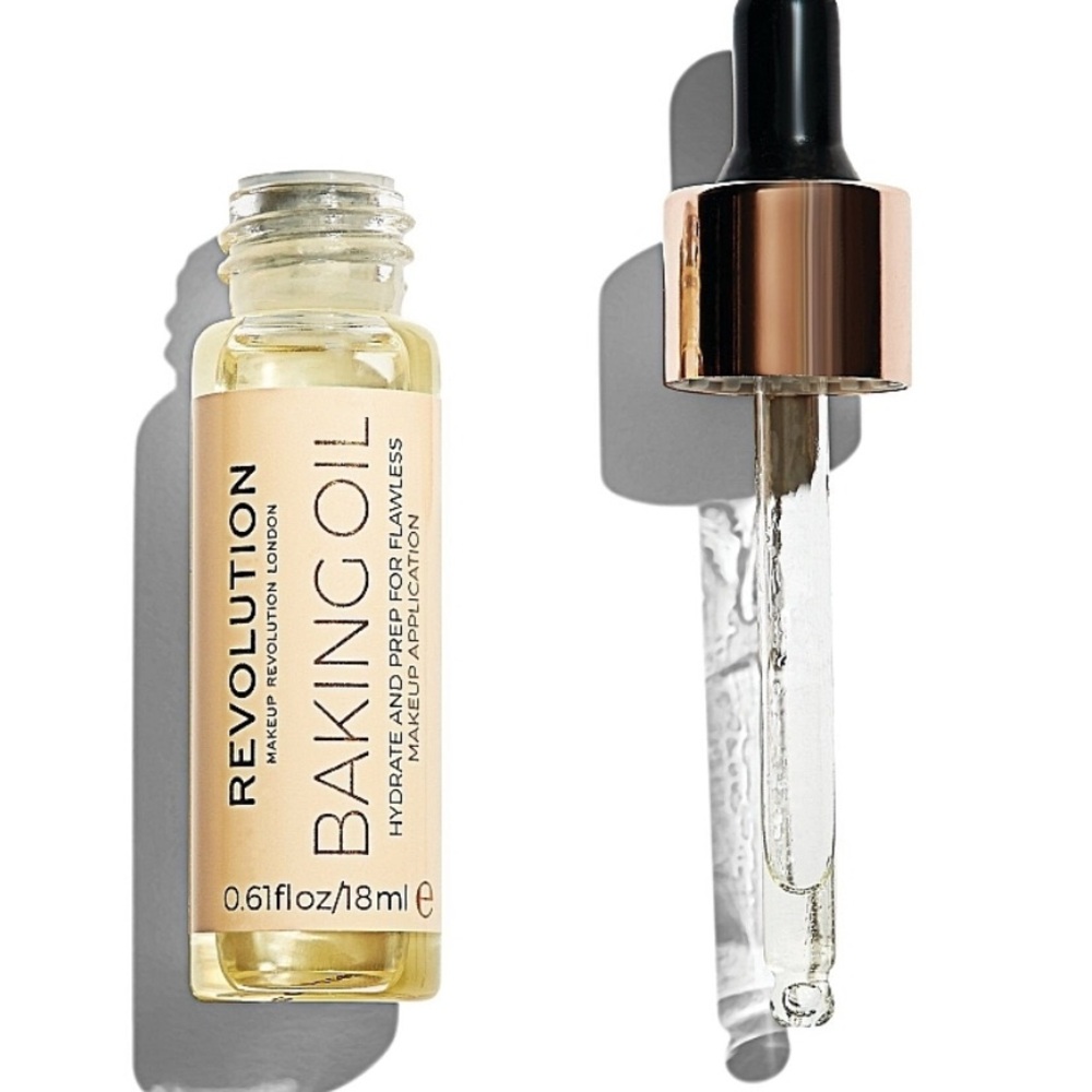 Revolution Skincare Gold-Toned Baking Oil